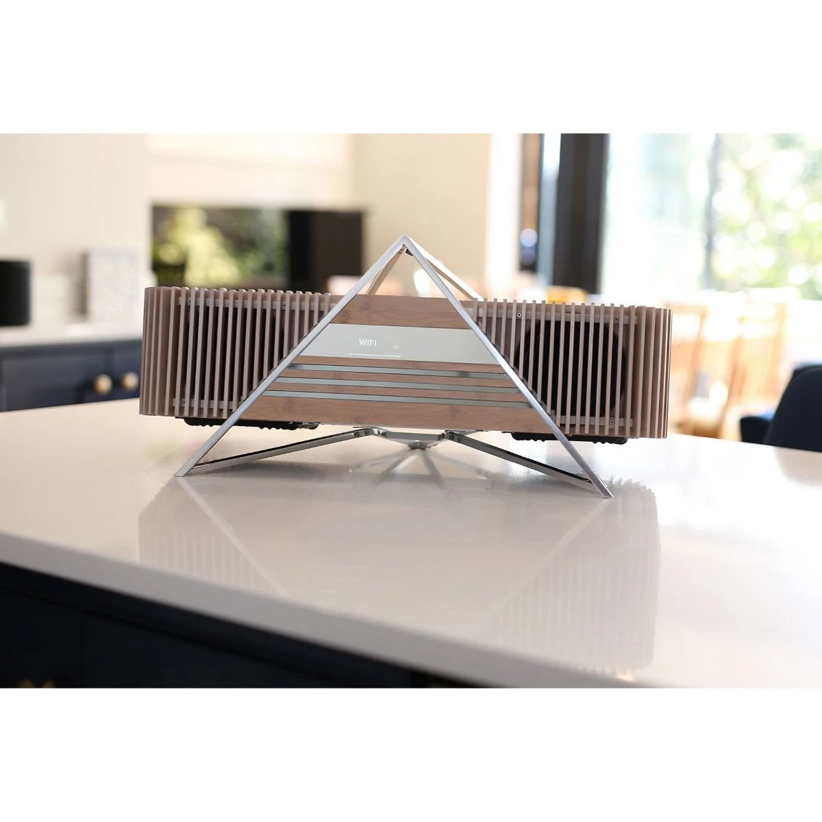 IFi Audio - Aurora - All-In-One Bluetooth Music System 6 IFi Audio - Aurora - All-In-One Bluetooth Music System - Image 4