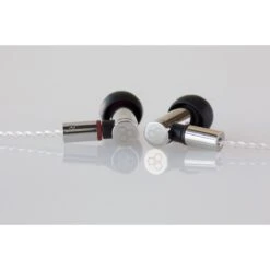 Final Audio - E5000 - Dynamic Driver In-Ear Headphones -Electronics Store e 5 e5000 02